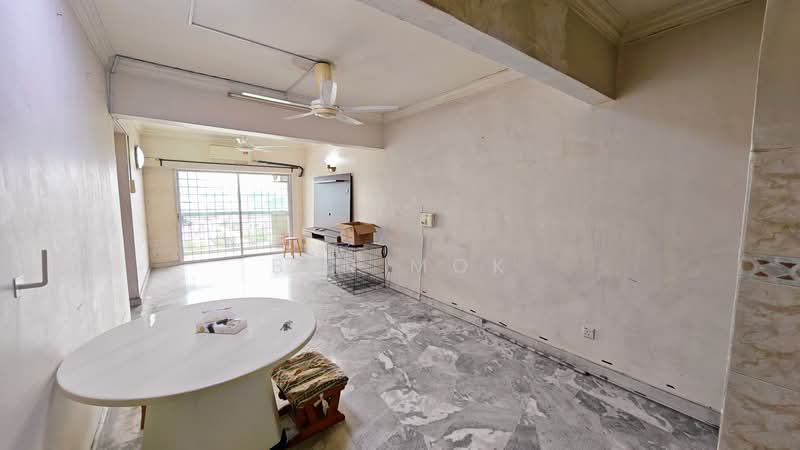 Apartment for Sale at Sri Jinjang - Ben Mok - Living Room - PropertyGuru.com.my