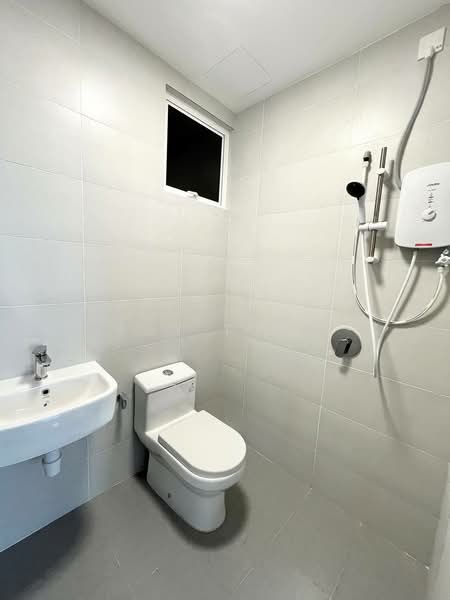 Service Residence for Rent at TRELLIS RESIDENCES - Ray Tung - Bathroom - PropertyGuru.com.my