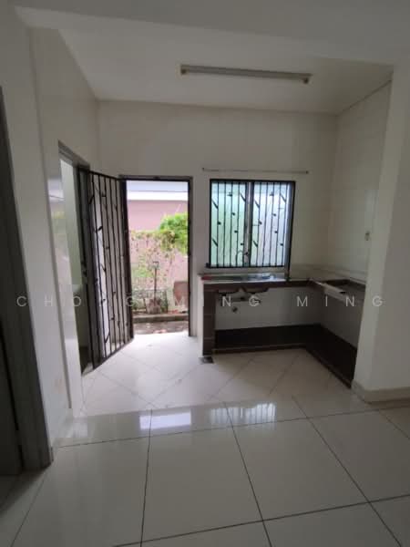 2-storey Terraced House for Sale in Seremban 2 (Negeri Sembilan) - Chong Ming Ming - Kitchen - PropertyGuru.com.my