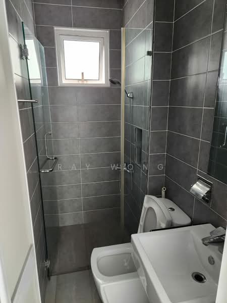 Kediaman Servis untuk Disewa di Paragon Residences @ Straits View - Ray Wong - Bathroom - PropertyGuru.com.my