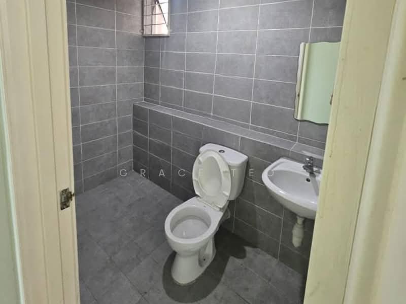 Condominium for Sale at Alam Damai - Grace Teo - Bathroom - PropertyGuru.com.my