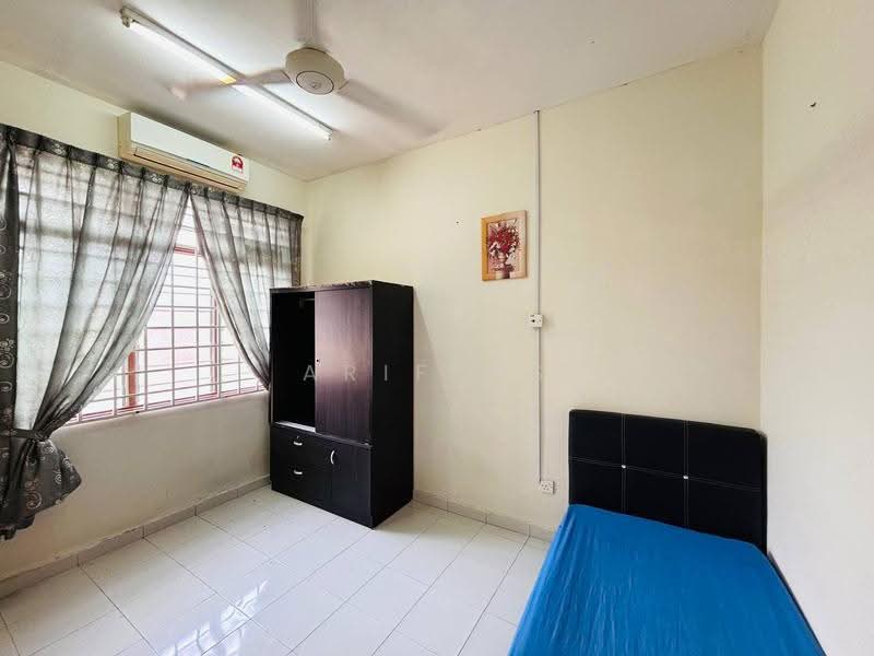 2-storey Terraced House for Sale in Kota Tinggi (Johor) - Arif MS - Bedroom - PropertyGuru.com.my