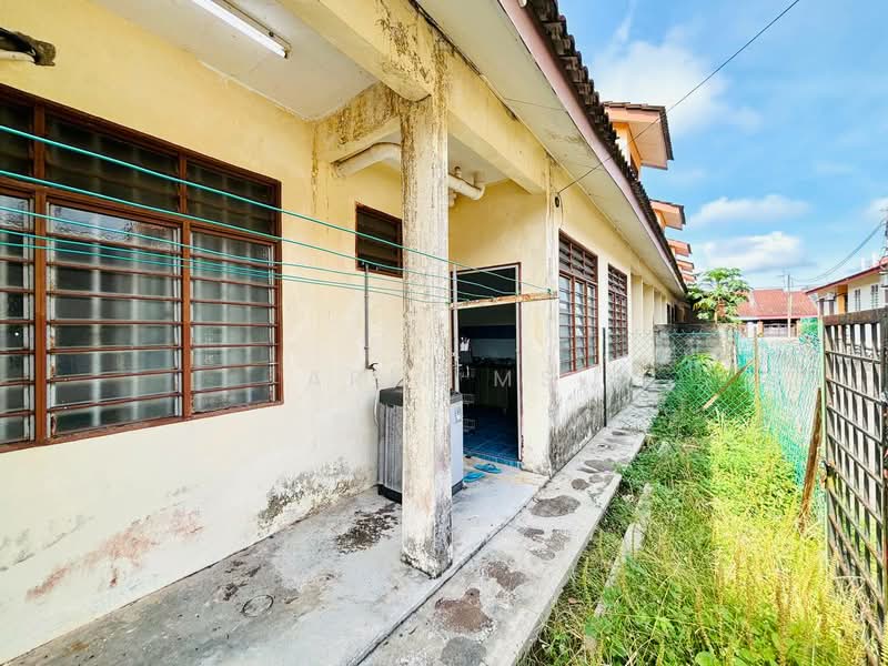 2-storey Terraced House for Sale in Kota Tinggi (Johor) - Arif MS - Exterior - PropertyGuru.com.my