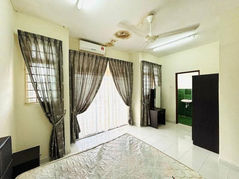 2-storey Terraced House for Sale in Kota Tinggi (Johor) - Arif MS - Bedroom - PropertyGuru.com.my