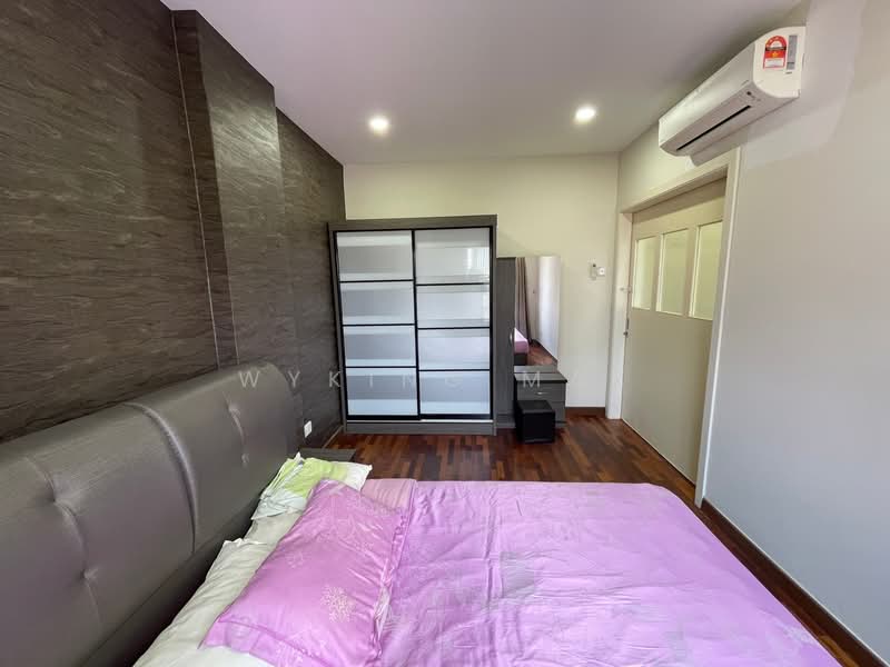 Service Residence for Sale at Holiday Place (D-Villa Residence) - Wyking Mak - Bedroom - PropertyGuru.com.my