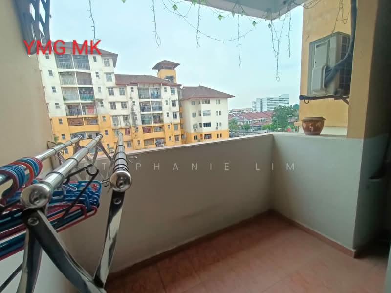 Pangsapuri untuk Disewa di Prima Bayu Apartment - Stephanie Lim - Balcony - PropertyGuru.com.my