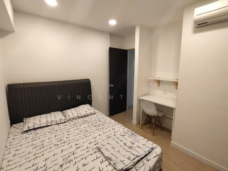 Kediaman Servis untuk Disewa di D'Latour - Vincent Tan - Bedroom - PropertyGuru.com.my