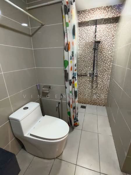 Kediaman Servis untuk Disewa di D'Latour - Vincent Tan - Bathroom - PropertyGuru.com.my