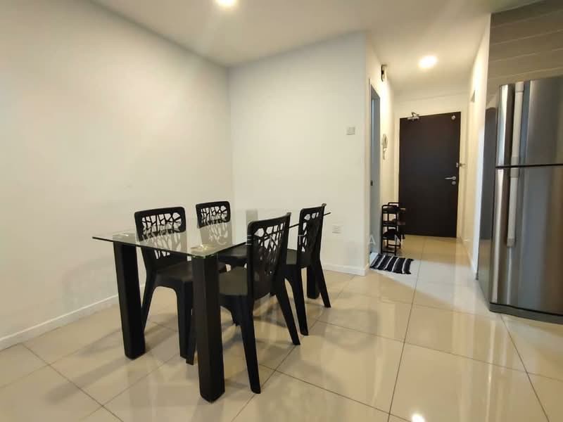 Kediaman Servis untuk Disewa di D'Latour - Vincent Tan - Dining Room - PropertyGuru.com.my