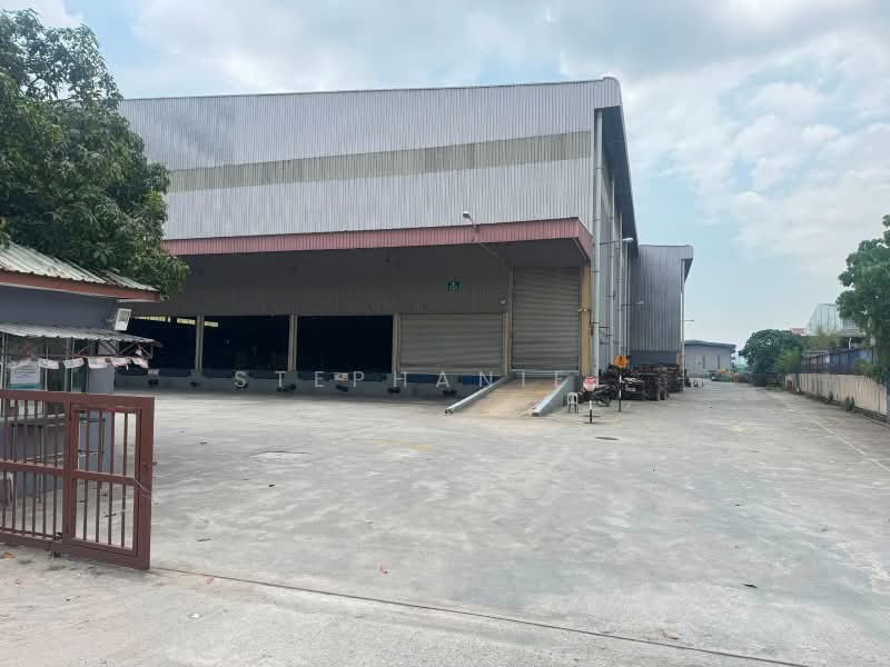 Warehouse for Rent in Subang Jaya (Selangor) - Stephanie . - Exterior - PropertyGuru.com.my