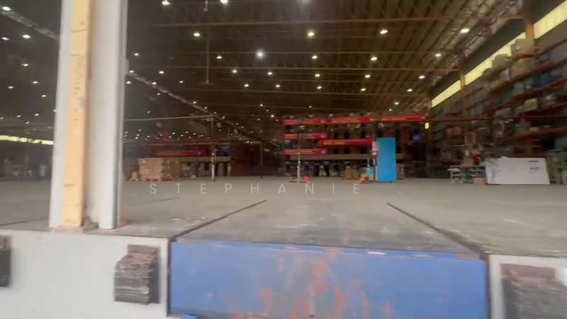 Warehouse for Rent in Subang Jaya (Selangor) - Stephanie . - Exterior - PropertyGuru.com.my