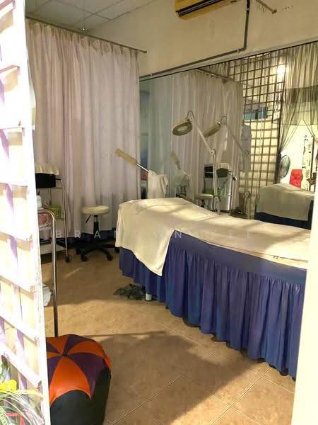 Shop / Office for Rent in Pusat Perdagangan Seri Kembangan (Seri Kembangan) - Brandon Yee - Interior - PropertyGuru.com.my
