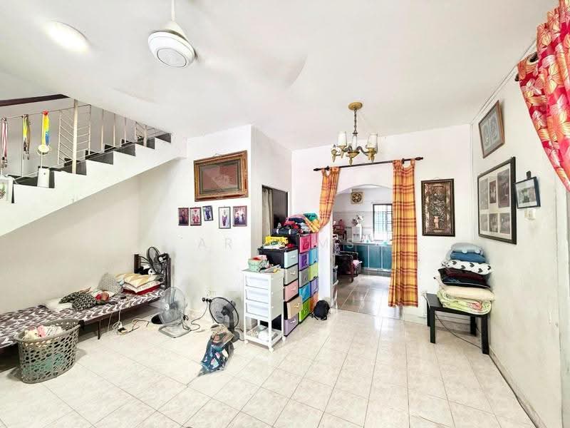 2-storey Terraced House for Sale in Mutiara Rini (Skudai) - Arif MS - Living Room - PropertyGuru.com.my