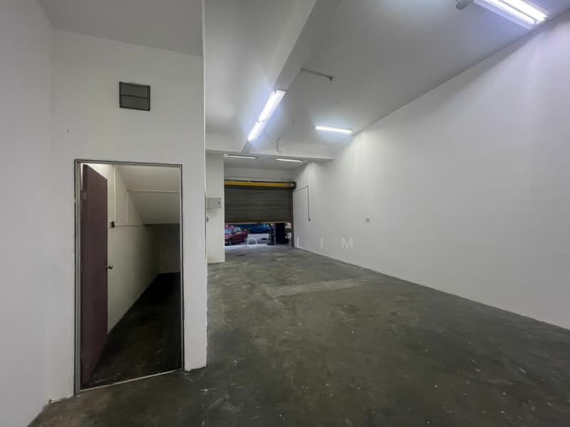 Kedai untuk Disewa di Saujana Impian (Kajang) - Leo Lim - Interior - PropertyGuru.com.my