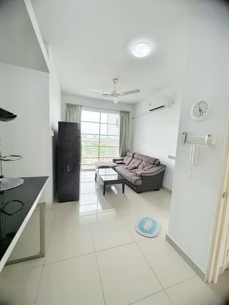 Pangsapuri untuk Disewa di Horizon Residence (Dwi Mutiara) - Leon Ng - Living Room - PropertyGuru.com.my