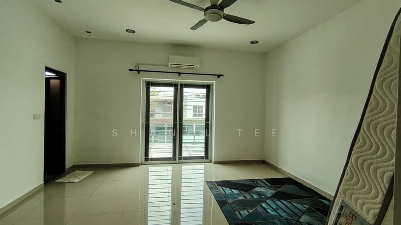 Terraced House for Rent in Bandar Seri Impian (Kluang) - Shanel Tee - Living Room - PropertyGuru.com.my
