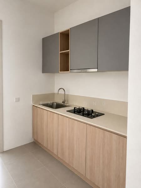 Service Residence for Sale at Suite Enesta - Ken Chong - Kitchen - PropertyGuru.com.my