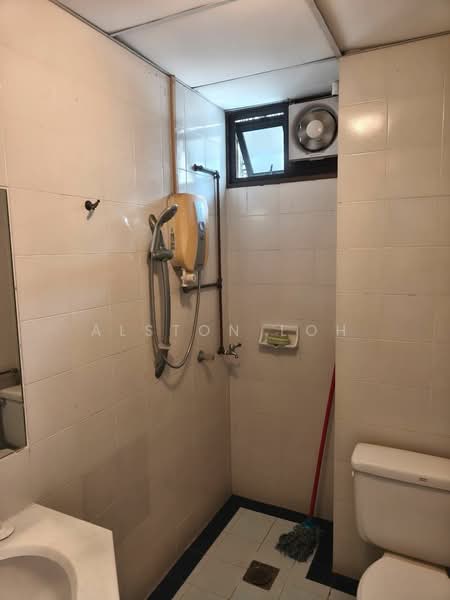 Apartment for Sale at Desa Bella - Alston Loh - Bathroom - PropertyGuru.com.my