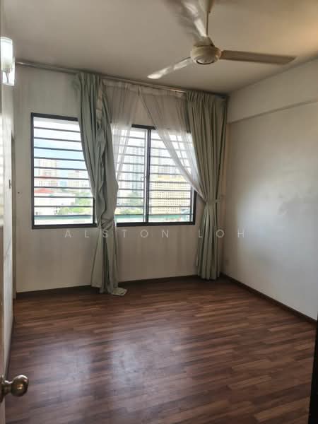 Apartment for Sale at Desa Bella - Alston Loh - Bedroom - PropertyGuru.com.my