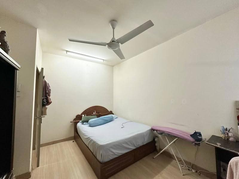 2-storey Terraced House for Sale in Alam Impian (Shah Alam) - Salawati Busro - Bedroom - PropertyGuru.com.my