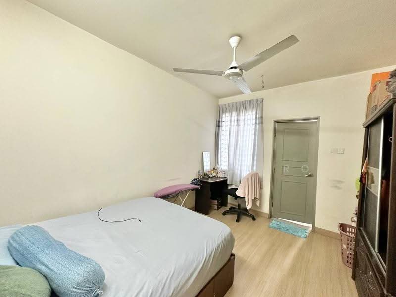 2-storey Terraced House for Sale in Alam Impian (Shah Alam) - Salawati Busro - Bedroom - PropertyGuru.com.my