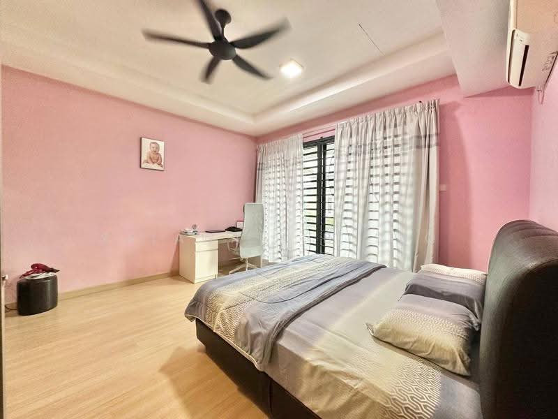 2-storey Terraced House for Sale in Alam Impian (Shah Alam) - Salawati Busro - Bedroom - PropertyGuru.com.my
