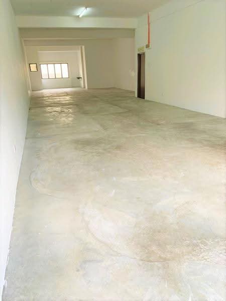 Kedai untuk Dijual di Taman Equine (Seri Kembangan) - Brandon Yee - Interior - PropertyGuru.com.my