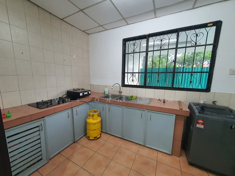 Rumah Teres 2-Tingkat untuk Disewa di Kota Kinabalu (Sabah) - Vui Onn Liaw - Kitchen - PropertyGuru.com.my