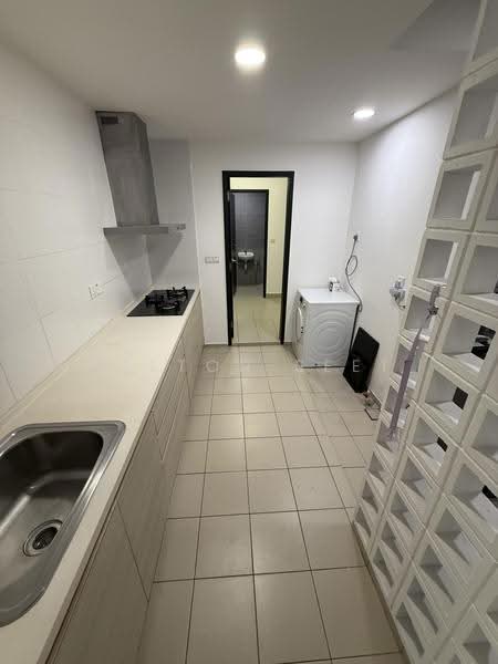 Condominium for Sale at Windows on The Park - Kelton Seet - Kitchen - PropertyGuru.com.my