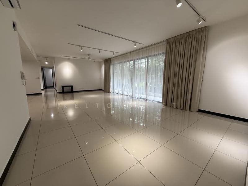 Condominium for Sale at Windows on The Park - Kelton Seet - Living Room - PropertyGuru.com.my
