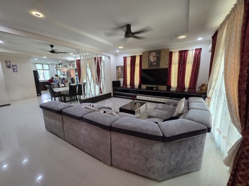 Semi-Detached House for Sale in Taman Desa Penaga (Kulim) - Gerald Peski - Living Room - PropertyGuru.com.my