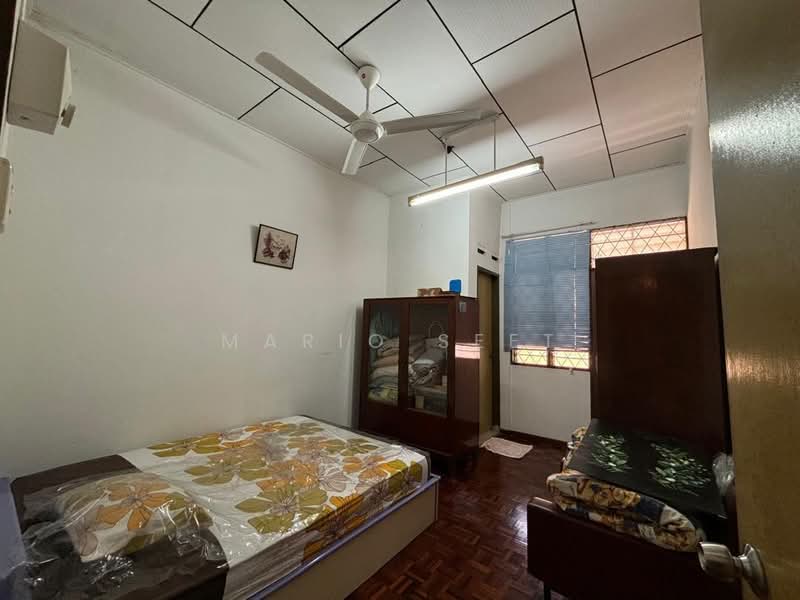Rumah Teres 2-Tingkat untuk Dijual di Taman Kesidang Seksyen 3 (Melaka City) - Mario Seet - Bedroom - PropertyGuru.com.my