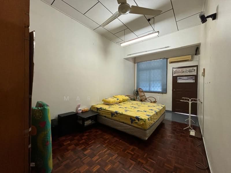 Rumah Teres 2-Tingkat untuk Dijual di Taman Kesidang Seksyen 3 (Melaka City) - Mario Seet - Bedroom - PropertyGuru.com.my