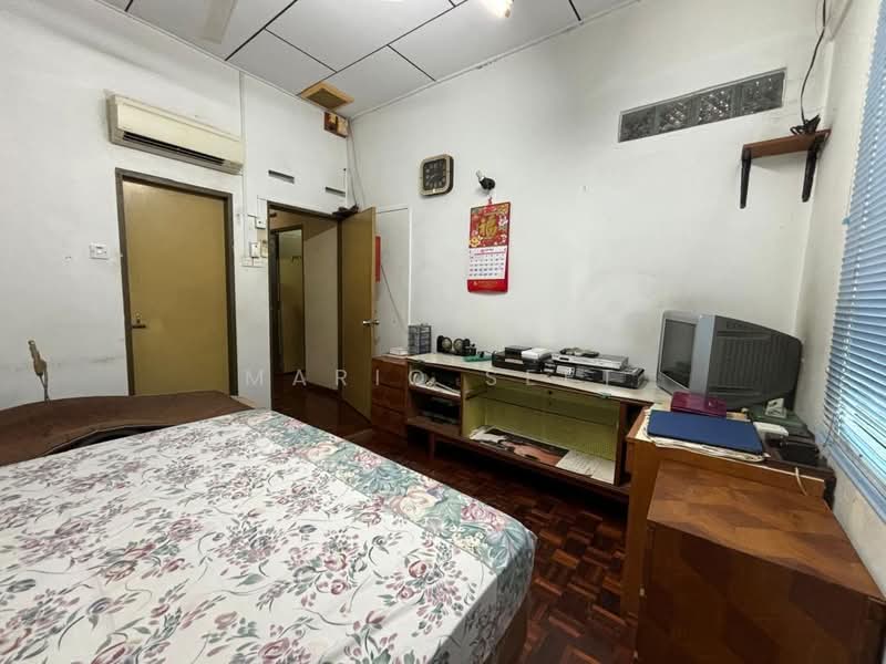 Rumah Teres 2-Tingkat untuk Dijual di Taman Kesidang Seksyen 3 (Melaka City) - Mario Seet - Bedroom - PropertyGuru.com.my