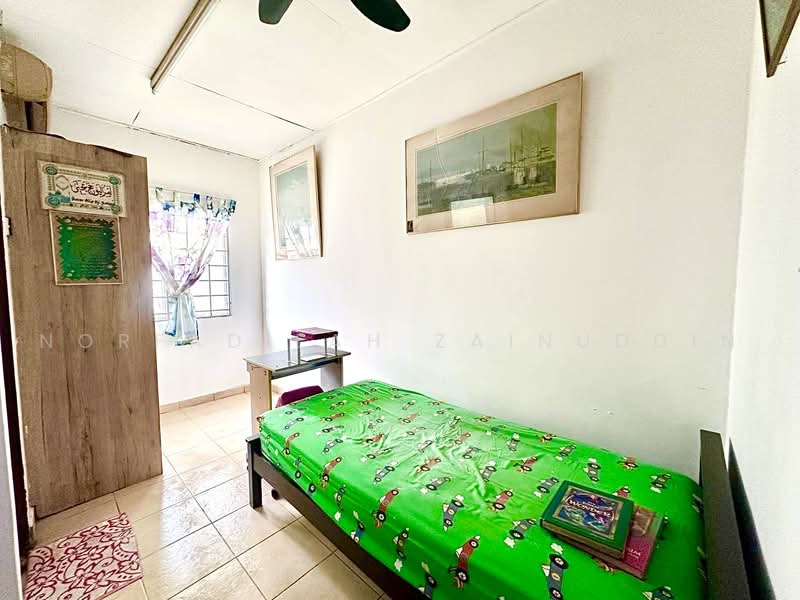 Rumah Teres untuk Dijual di Taman Samudra Teres (Batu Caves) - NORFADILAH ZAINUDDIN - Bedroom - PropertyGuru.com.my