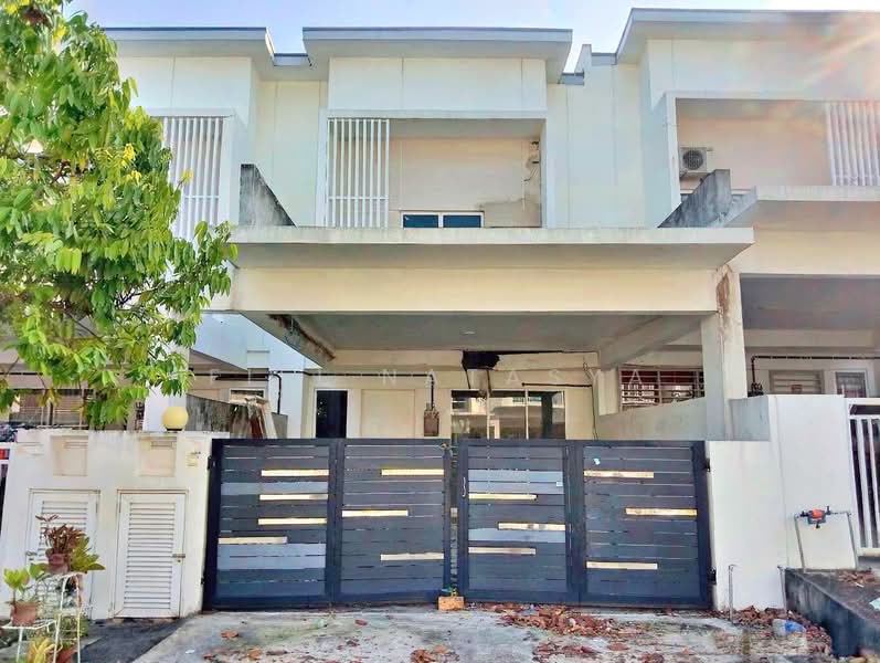2-storey Terraced House for Sale in Bandar Sri Sendayan (Negeri Sembilan) - Fifi Natasya - Exterior - PropertyGuru.com.my