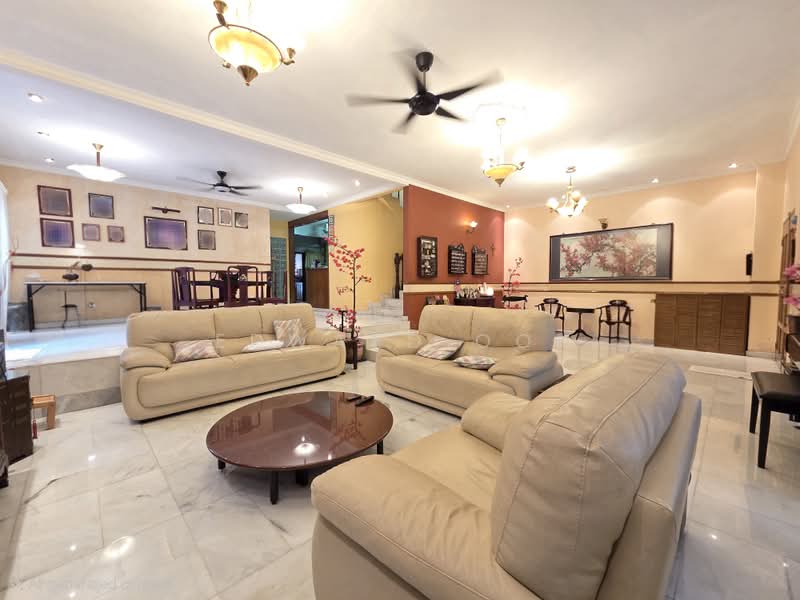 Rumah Berkembar untuk Dijual di Goodview Heights (Kajang) - Edward Ooi - Living Room - PropertyGuru.com.my