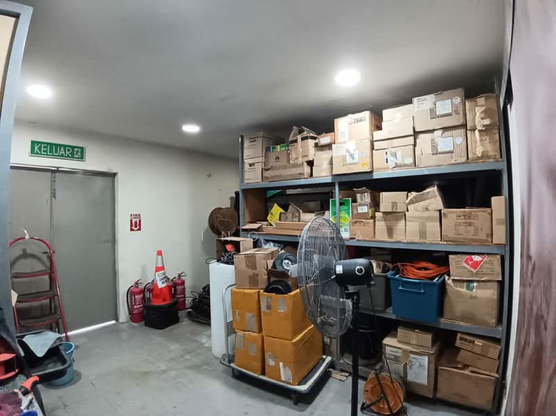 Shop for Sale in Wangsa Maju (Kuala Lumpur) - King Wha - Interior - PropertyGuru.com.my