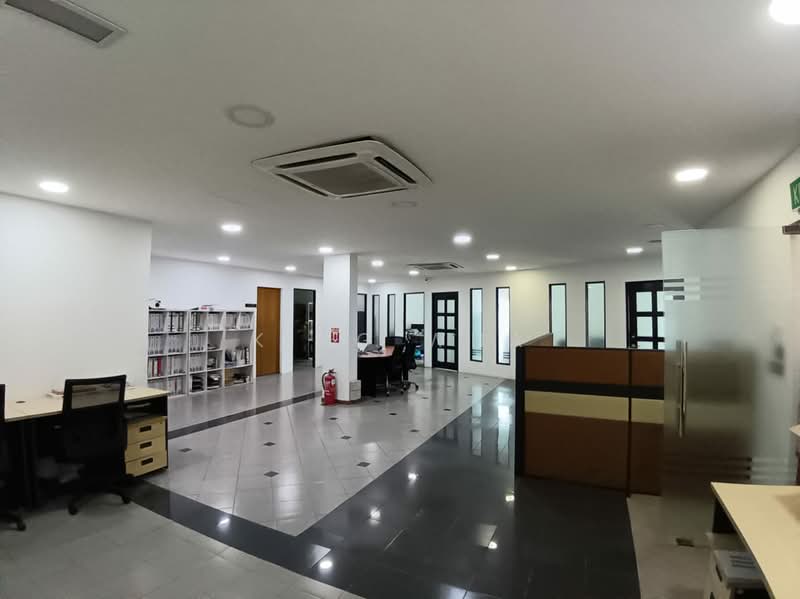Shop for Sale in Wangsa Maju (Kuala Lumpur) - King Wha - Interior - PropertyGuru.com.my