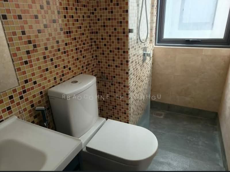 Kediaman Servis untuk Dijual di The Elements - Boon Peng - Bathroom - PropertyGuru.com.my