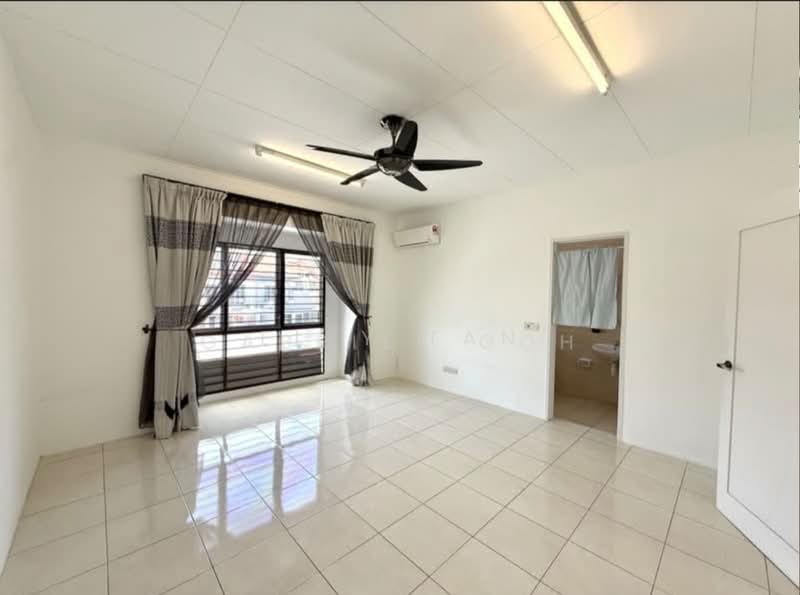 Rumah Teres 2-Tingkat untuk Disewa di Setia Impian (Setia Alam) - Elly Tan - PropertyGuru.com.my