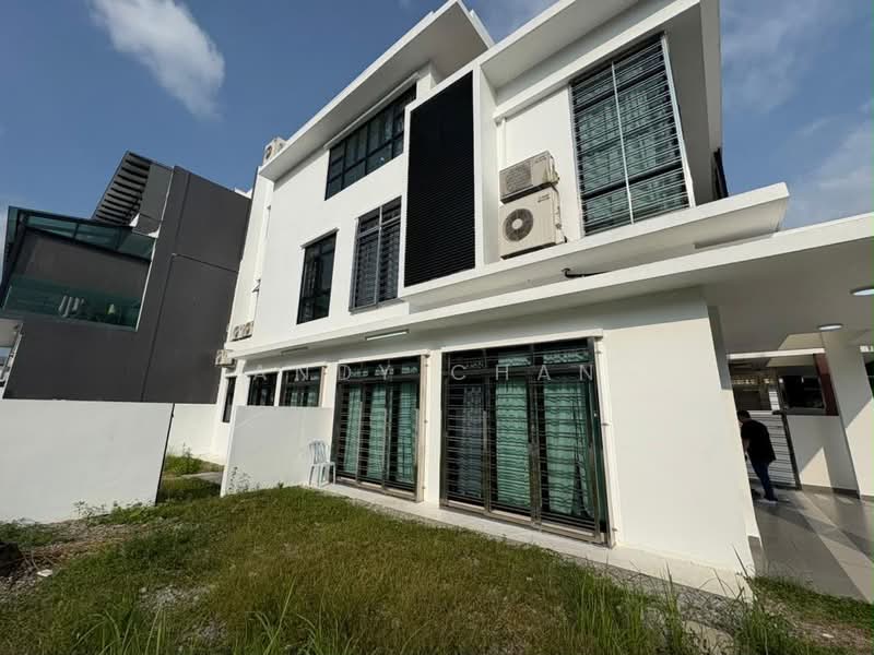 Cluster House for Sale in Skudai (Johor) - Andy Chan - PropertyGuru.com.my