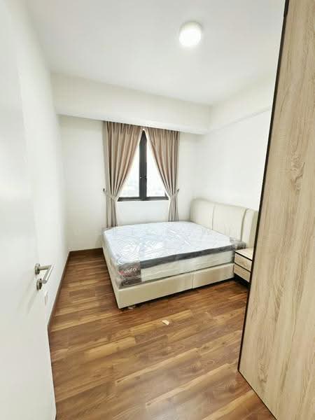 Kediaman Servis untuk Disewa di Aster Hill - Derick Wu - Bedroom - PropertyGuru.com.my