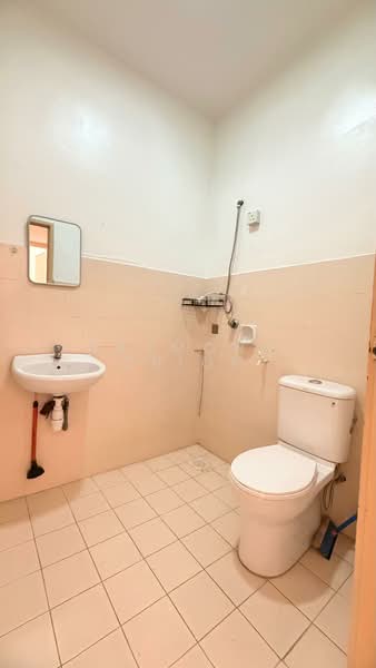 Rumah Teres 2-Tingkat untuk Dijual di Taman Mount Austin (Tebrau) - Dasmond Chiok - PropertyGuru.com.my