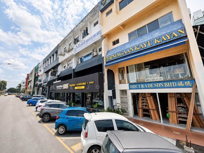 Shop for Rent in SS 21, Damansara Utama (Petaling Jaya) - Lee Jo Surf - Exterior - PropertyGuru.com.my