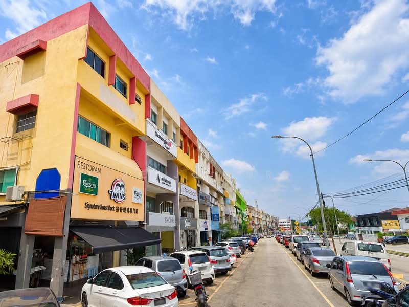 Shop for Rent in SS 21, Damansara Utama (Petaling Jaya) - Lee Jo Surf - Exterior - PropertyGuru.com.my