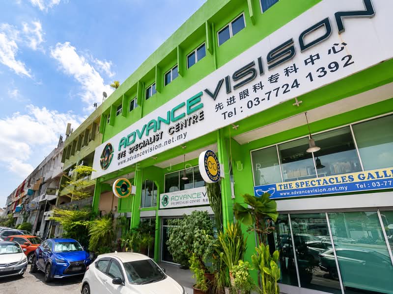 Shop for Rent in SS 21, Damansara Utama (Petaling Jaya) - Lee Jo Surf - Exterior - PropertyGuru.com.my