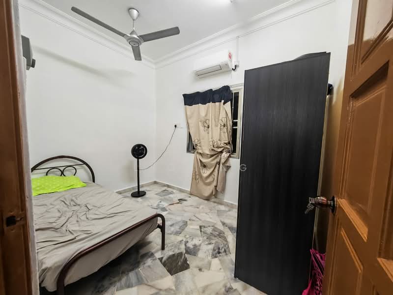 1-storey Terraced House for Sale in Skudai (Johor) - Leon Ng - Bedroom - PropertyGuru.com.my