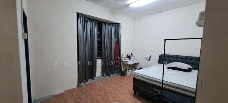 2.5-storey Terraced House for Sale in Johor Bahru (Johor) - Amanda Voon - Bedroom - PropertyGuru.com.my