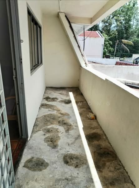 2-storey Terraced House for Sale in Taman Bukit Kempas (Tampoi) - Gemma Wong - Balcony - PropertyGuru.com.my